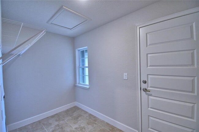 Foto del edificio - 1734 Carnostie Rd