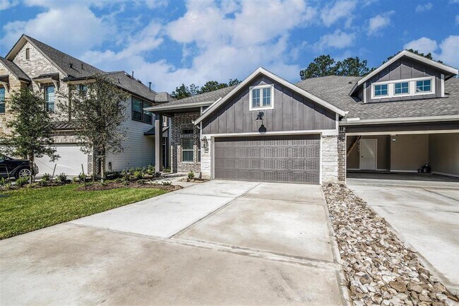 Foto del edificio - 235 N Spotted Fern Dr