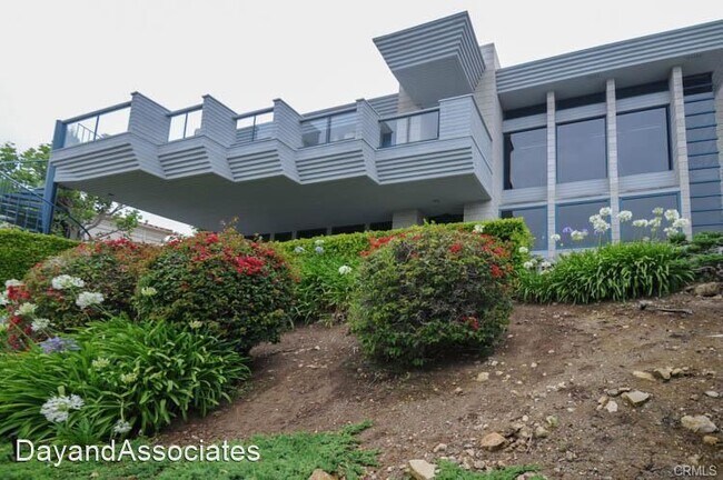 Building Photo - 3 br, 3 bath House - 30003 Via Victoria
