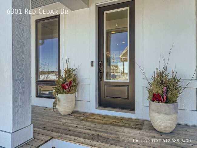 Building Photo - 2022 Build! 3 Bed 2.5 Bath Robert Thomas B...