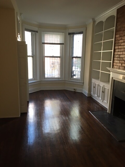 Building Photo - 2104 O St NW