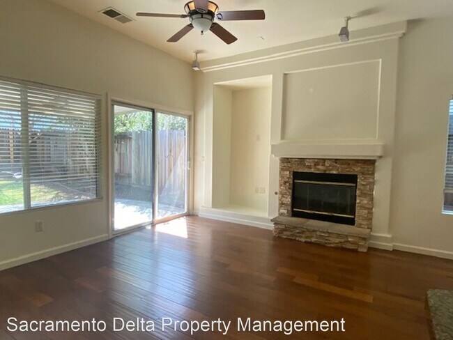 Building Photo - 3 br, 2 bath House - 133 Paradise View Court