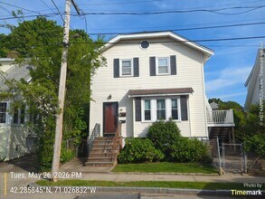Building Photo - 83 Alstead St