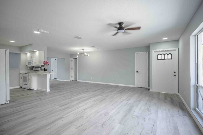 Foto del edificio - 5307 17th Ave W