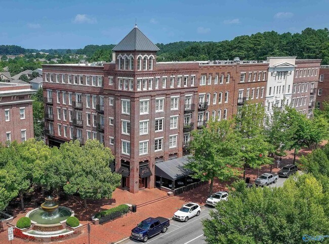 Foto del edificio - 445 Providence Main St NW