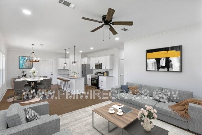 Foto del edificio - 133 Grady Dr