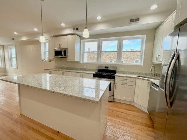 Foto del edificio - 5506 N Glenwood Ave