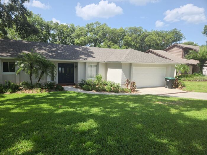 Waterfront home on Lake Hill in Lockhart n... House Rental in Orlando