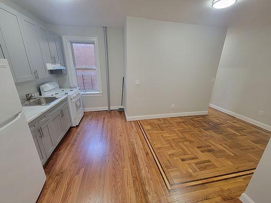 Building Photo - 2 bedroom in BRONX NY 10466