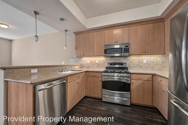 Building Photo - 2 br, 2.5 bath House - 967 Sakura Drive