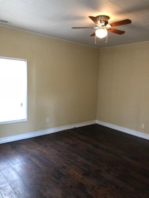 Building Photo - 1505 Maloney