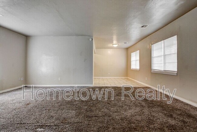 Foto del edificio - 1506 NE 43rd St