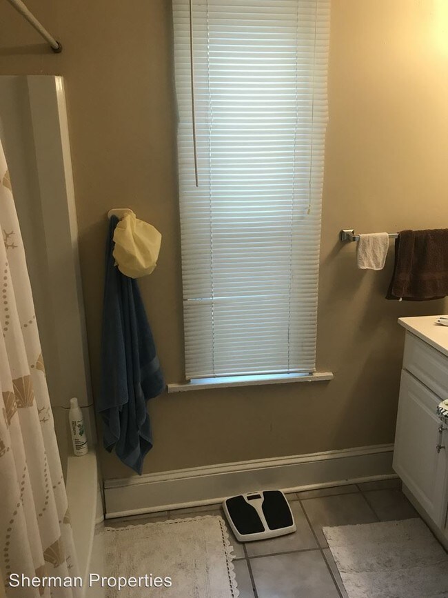 Building Photo - 3728-3737 Midvale Ave