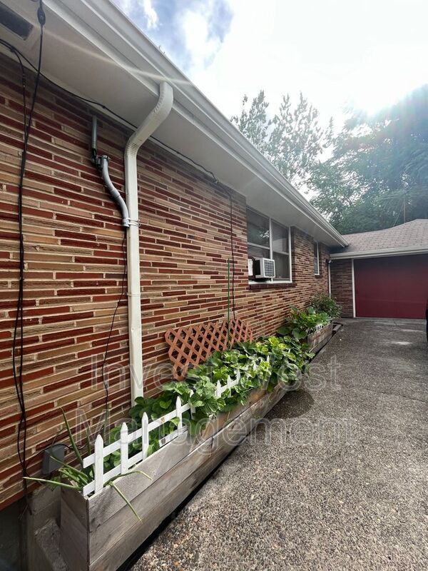 Foto del edificio - 4601 NW Washington
