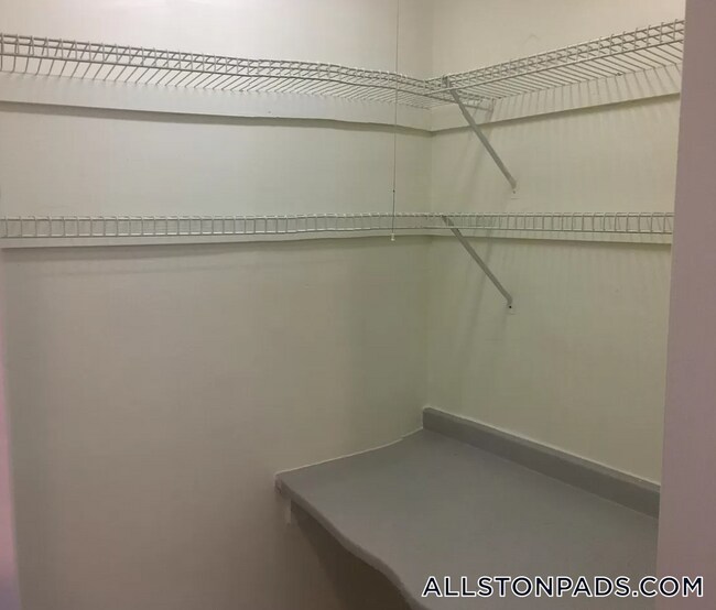 Foto del edificio - 9 Barrows St