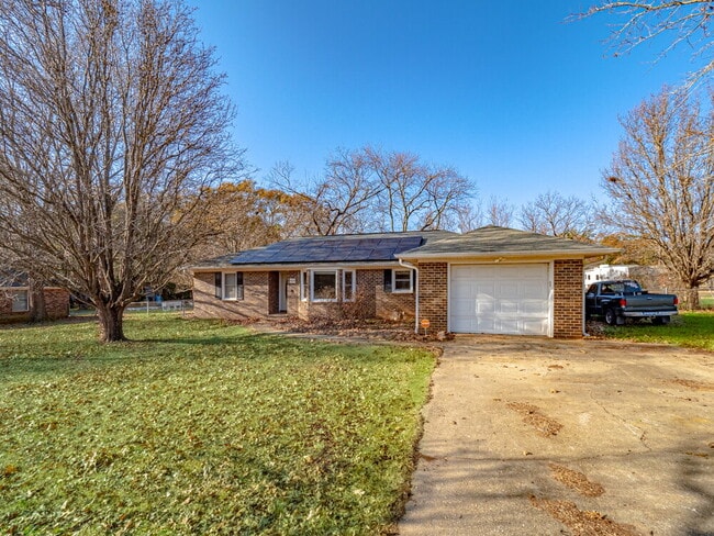 Building Photo - Available end of January.