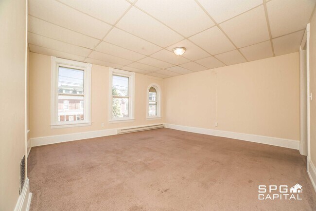Foto del edificio - 132 N Grant St