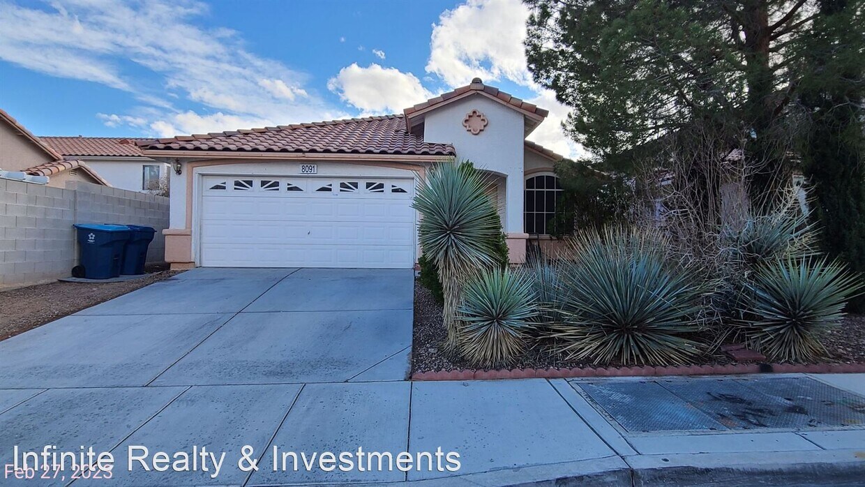 3 br, 2 bath House 8091 Rochelle Avenue House Rental in Las Vegas