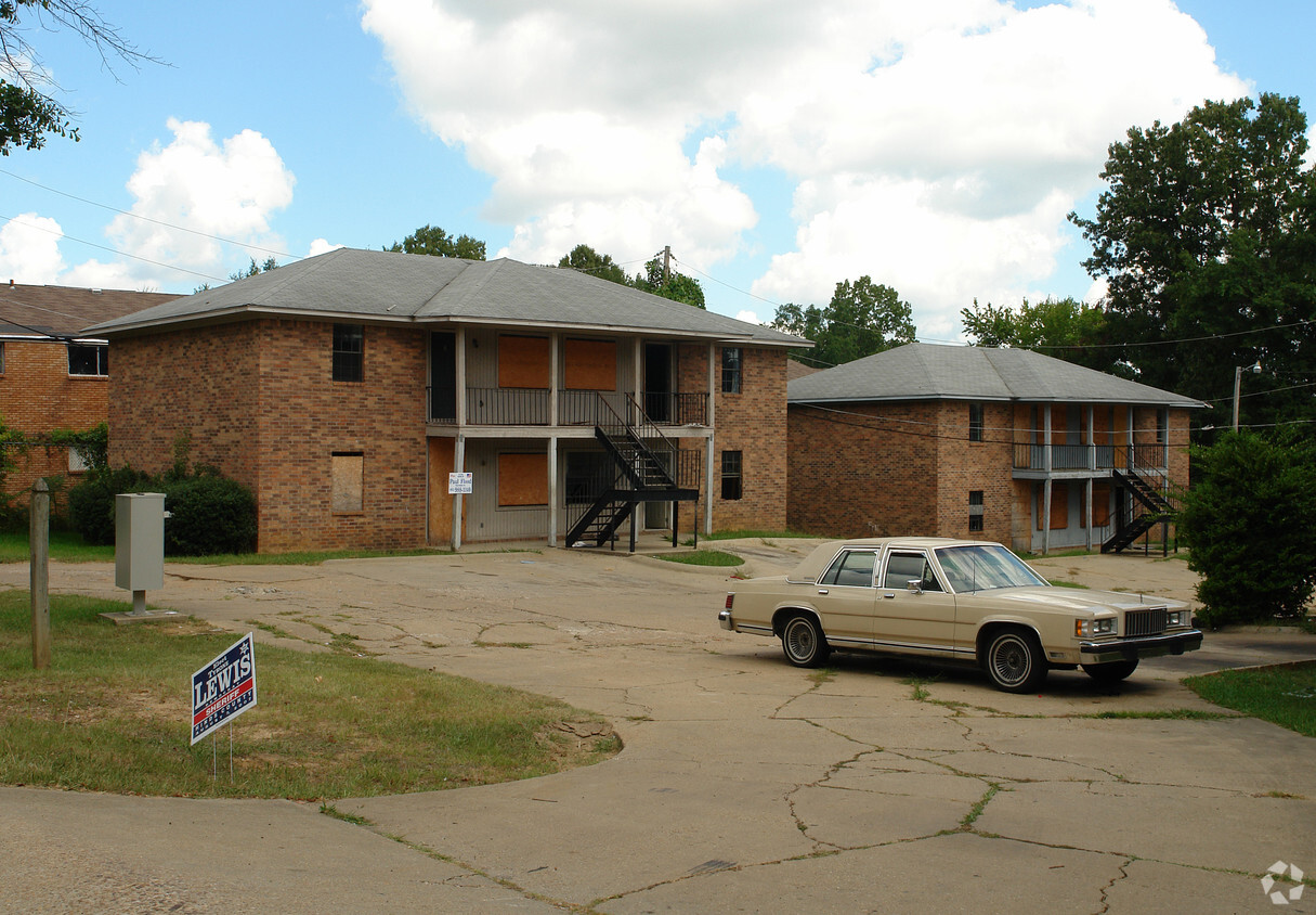 Building Photo - 1550 W Capitol St