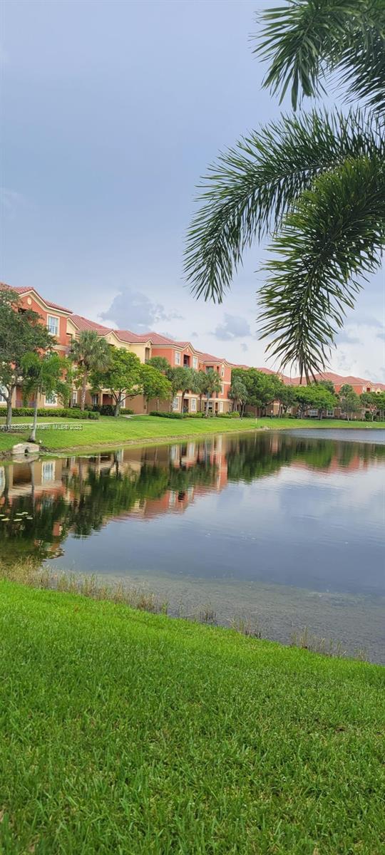 Foto del edificio - 4704 SW 160th Ave