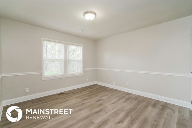 Building Photo - 8413 E 37th Pl