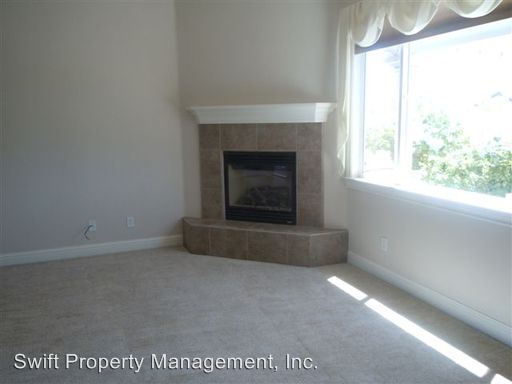 Building Photo - 2091 Tarmac Rd