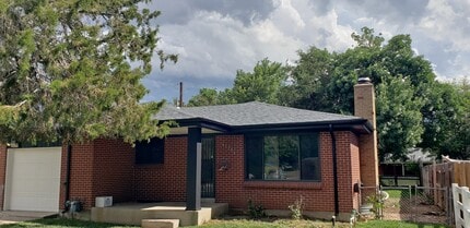 Building Photo - 13796 E 25th Ave