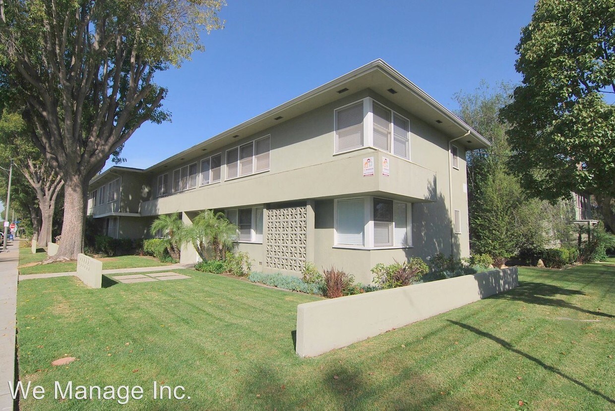 Primary Photo - 5285 E Anaheim Rd