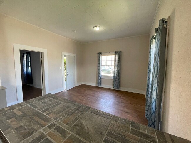 Foto del edificio - Home for rent in DeQuincy!