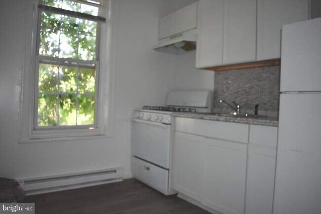 Foto del edificio - 6031 Market St