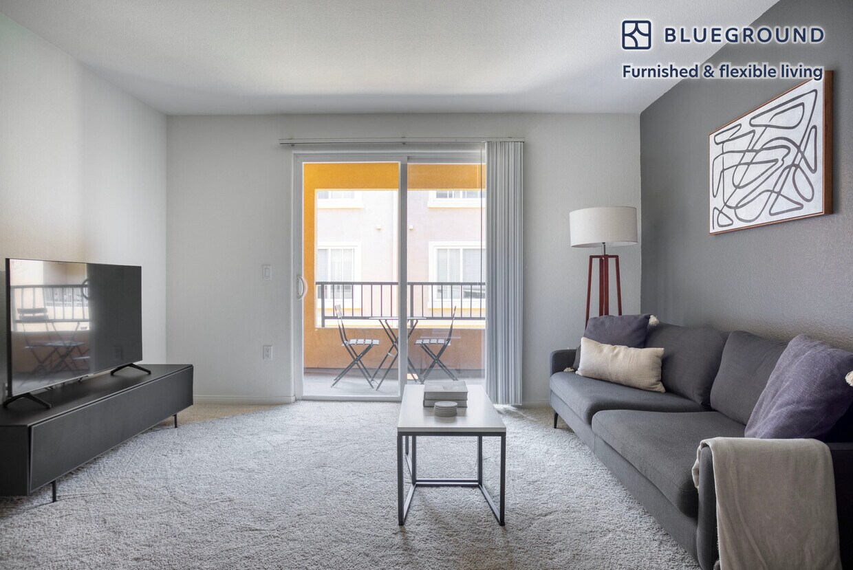 Foto principal - 3101 Sawtelle Blvd
