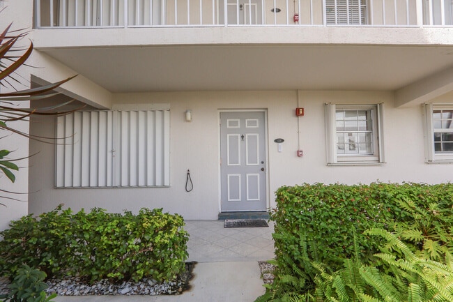 Foto del edificio - 1025 Sugar Sands Blvd