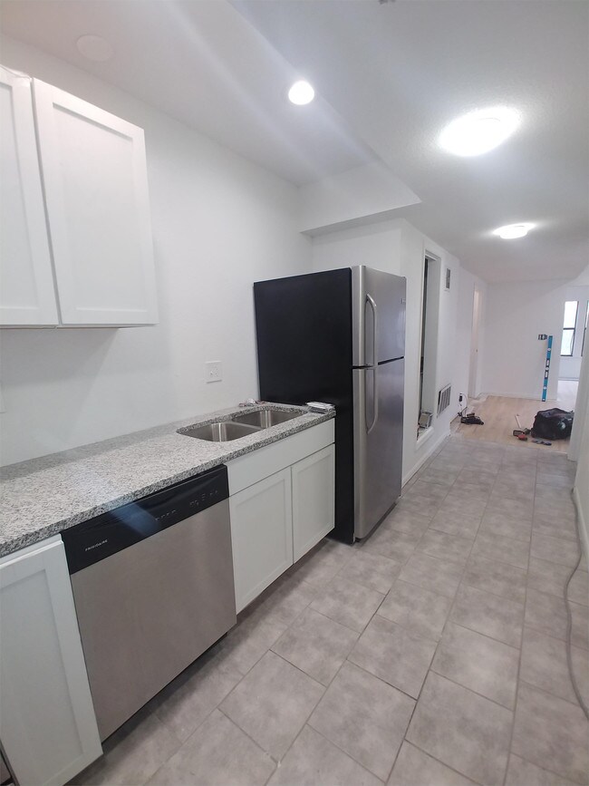 Foto del edificio - 2706 Benton Blvd