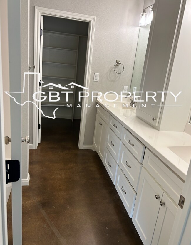 Foto del edificio - Brand New 3 bed 2 bath House!