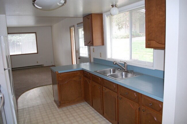 Kitchen to living room - 775 N Oak Harbor St