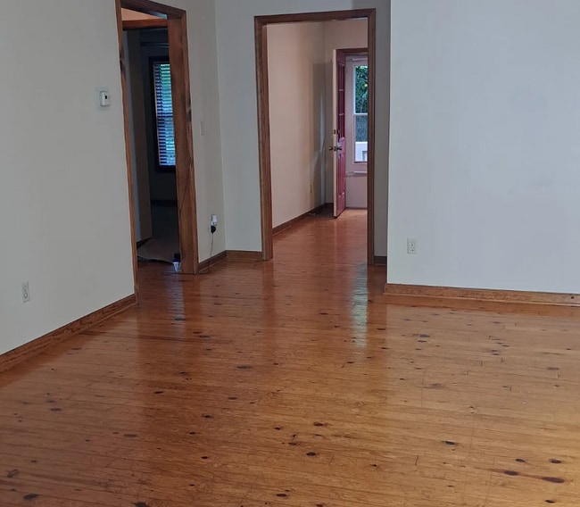 Foto del edificio - 908 Calhoun St