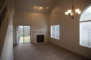 Foto del edificio - 3 br, 2 bath House - 7550 N Millbrook Ave