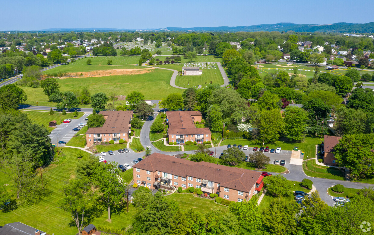 Primary Photo - Northfield Apartments