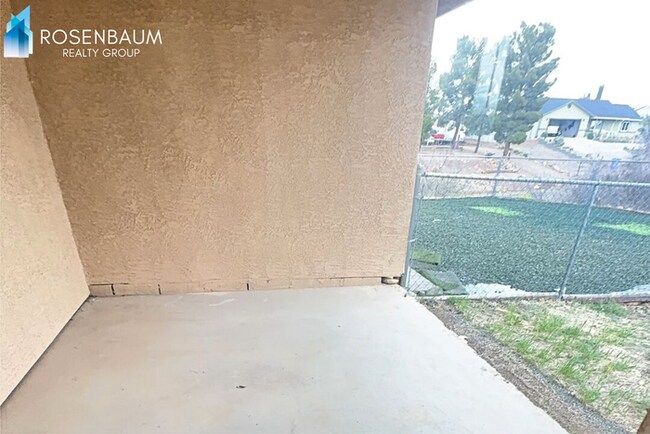 Foto del edificio - 17022 E Roadrunner Rd