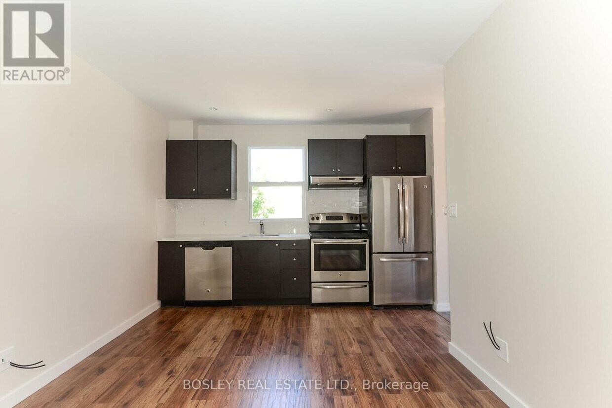 Primary Photo - 228 Jones Ave
