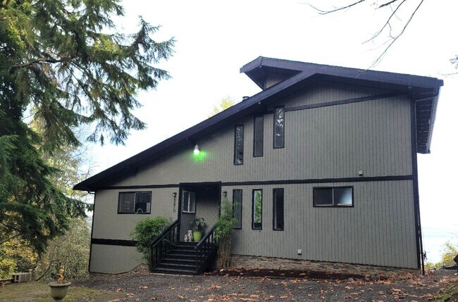 Building Photo - Beautifully Crafted 3 Bedroom Home in Hans...
