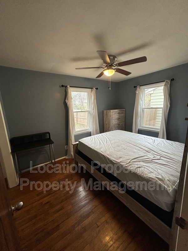 Foto del edificio - 1418 W 22nd Terrace