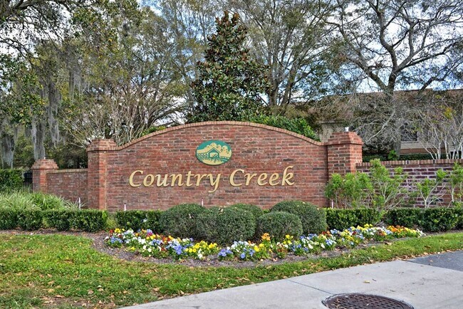 Building Photo - 2/2.5  Townhouse with garage