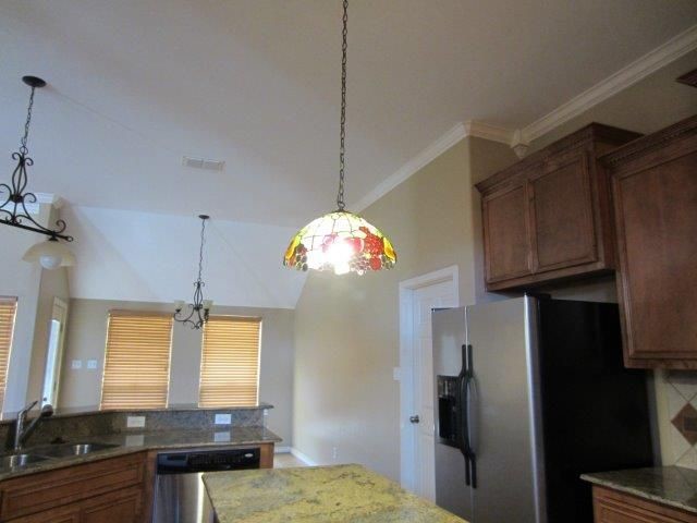 Building Photo - 15849 Punta Espada