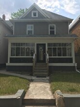 Building Photo - 621-626 6th Ave N
