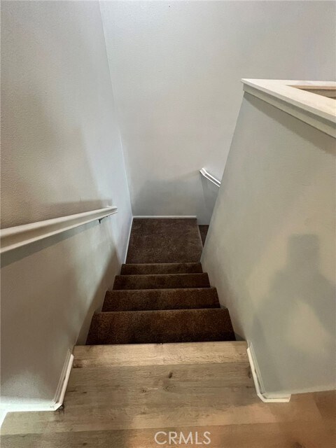 Foto del edificio - 16001 Chase Rd