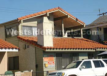 Primary Photo - 814 W Balboa Blvd