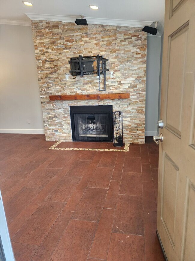 Foto del edificio - Desirable North Park Living - Lovely 2BR/2BA Condo