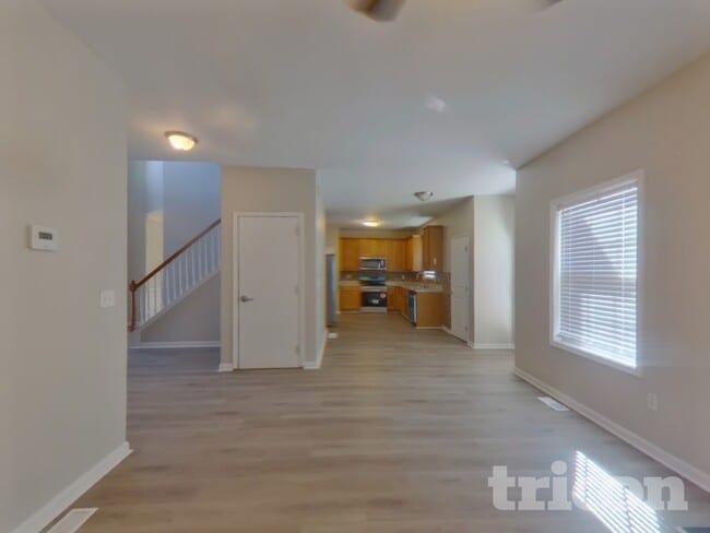 Building Photo - 374 Madison Ave