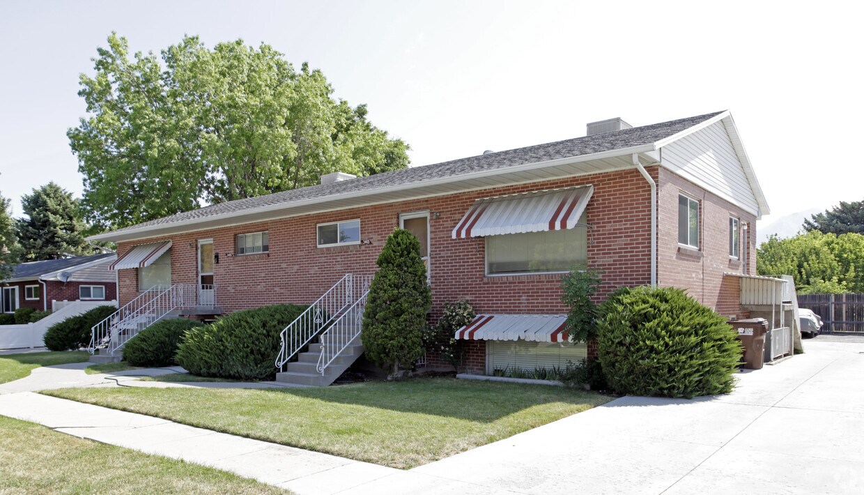 Primary Photo - 3409-3415 S Park Meadows St